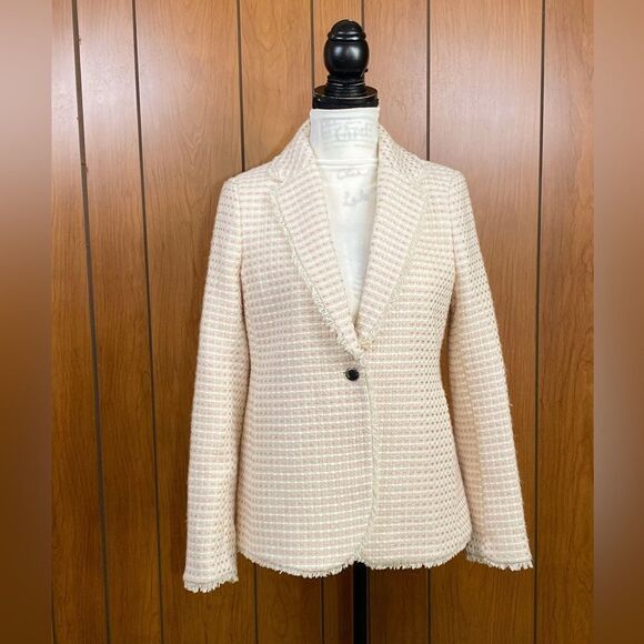 Elie Tahari Blazer size 6 - Picture 5 of 13
